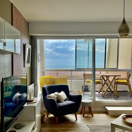 - Marina 6 Apartment