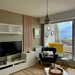- Marina 6 דירה *
